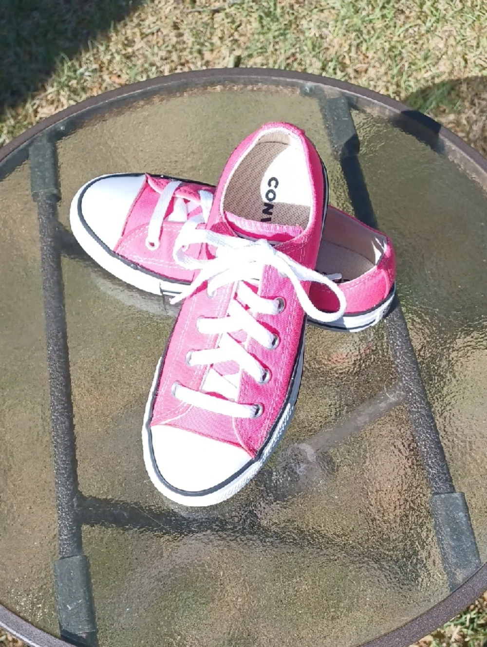 Converse Hot Pink Low Laced All Star Sneakers Girls-13 Like New!
